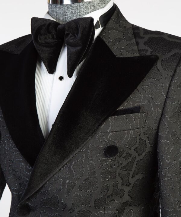 Velvet Collar Tuxedo - Image 4