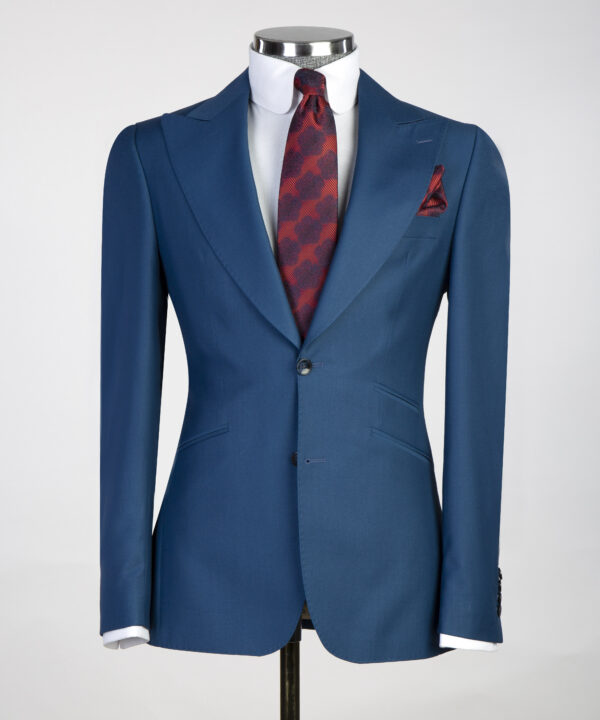 Classic Business Suit - Image 2