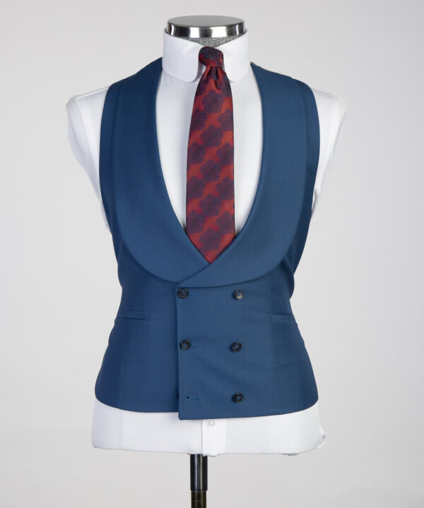 Classic Business Suit - Image 4