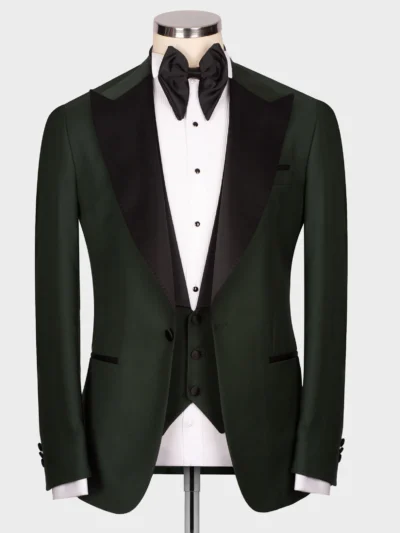 Black Collar Classic Green Tuxedo