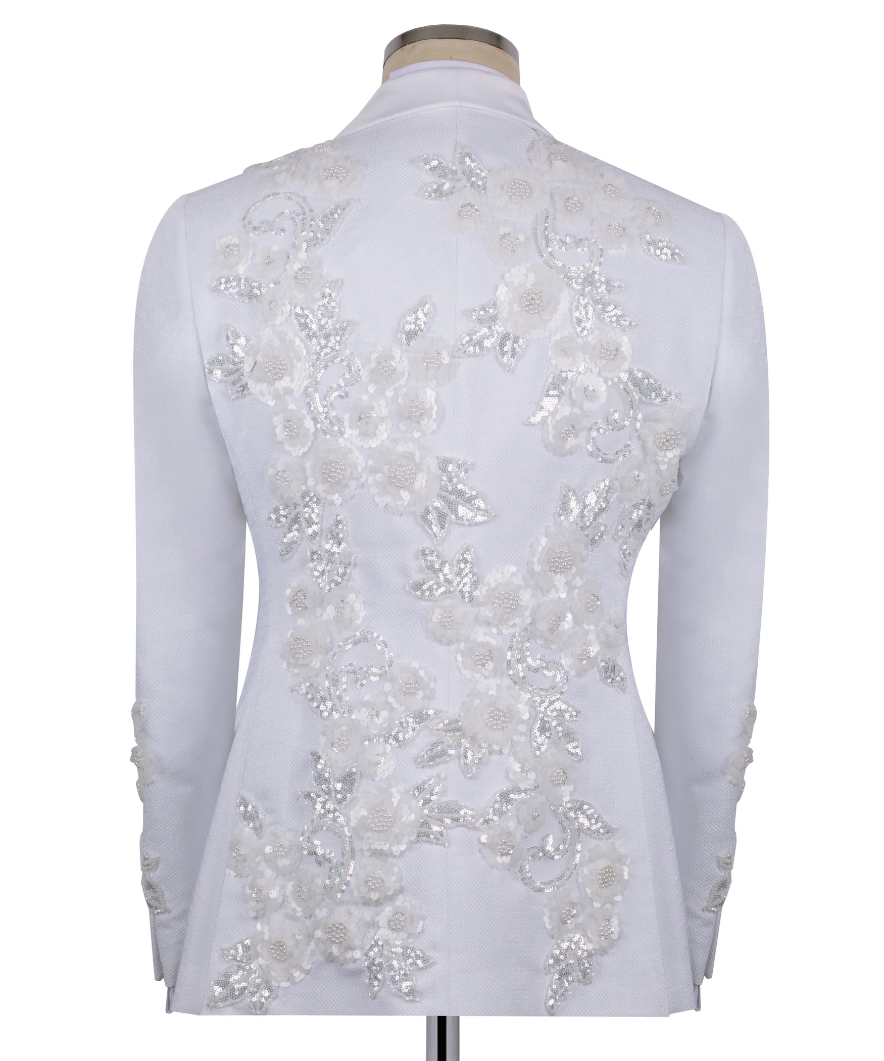Sequined floral embroidered tuxedo - Image 3
