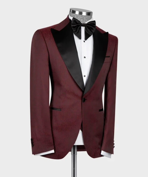 Pointed Collar Tuxedo Burgundy - Image 3